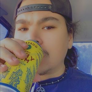 Meet your Posher, Dakota